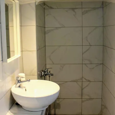 Anthia House * Sarti