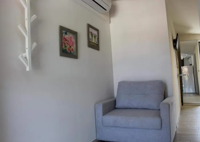 Appartement Anthia House *