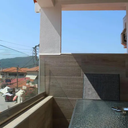 Anthia House Appartement Sarti